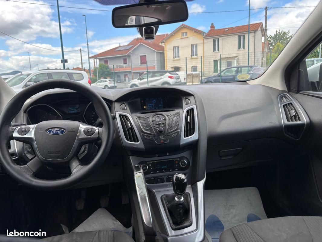 Ford Focus 1.6 TDCi 95 FAP S&S Trend (image 10)