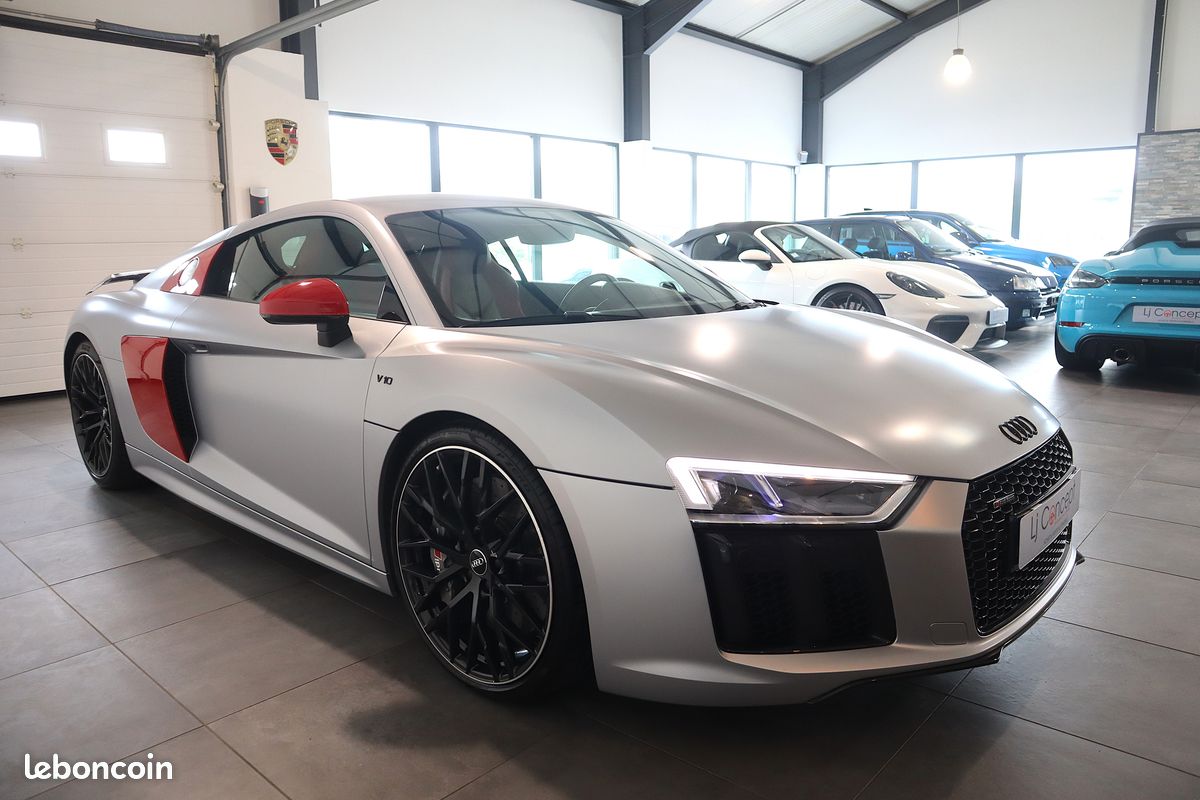 Audi R8 II 5.2 V10 PLUS FSI 610 ch Quattro "Audi Sport Édition" - 1 OF 200 - Suivi Complet Audi - 20'180 km - Feux Laser - Pack Carbone - Freins Céramique - Échappement Sport - Audi Magnetic Ride (image 6)