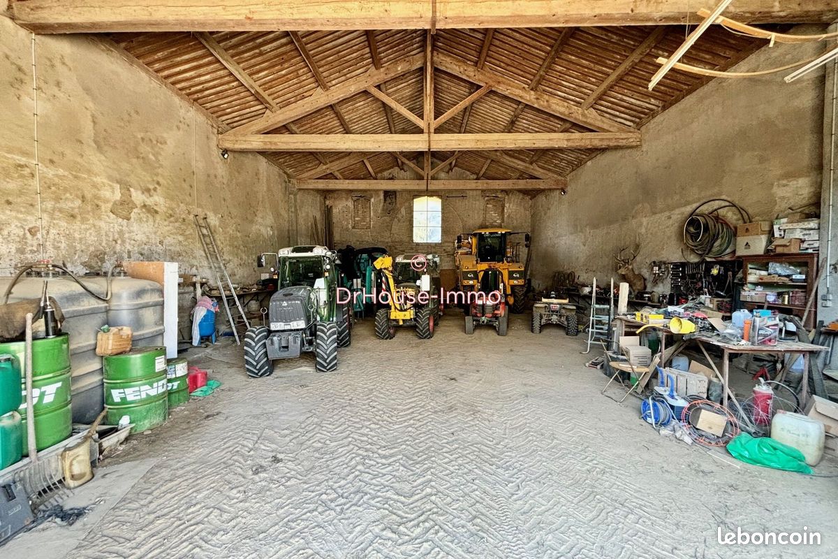 Inconnu 10 pièces 885 m² (image 17)