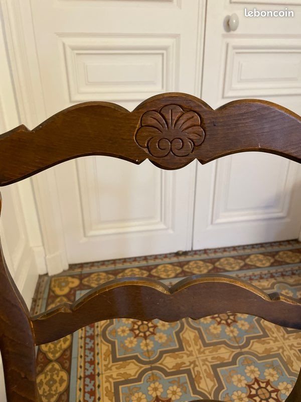 Lot 5 chaises paillées très bon état (image 3)