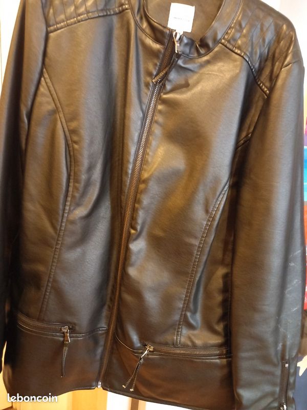 Blouson noir excellent état (image 1)