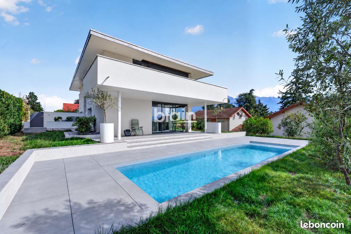 Maison 5 pièces 180 m² · à Montbonnot-Saint-Martin · 180 m² · 1 050 000 €