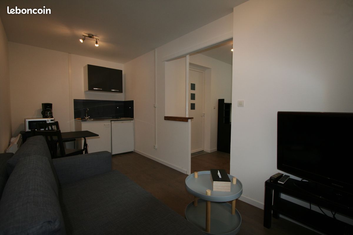 Appartement 1 pièce 20 m² · à Le Creusot · 20 m² · 360 €