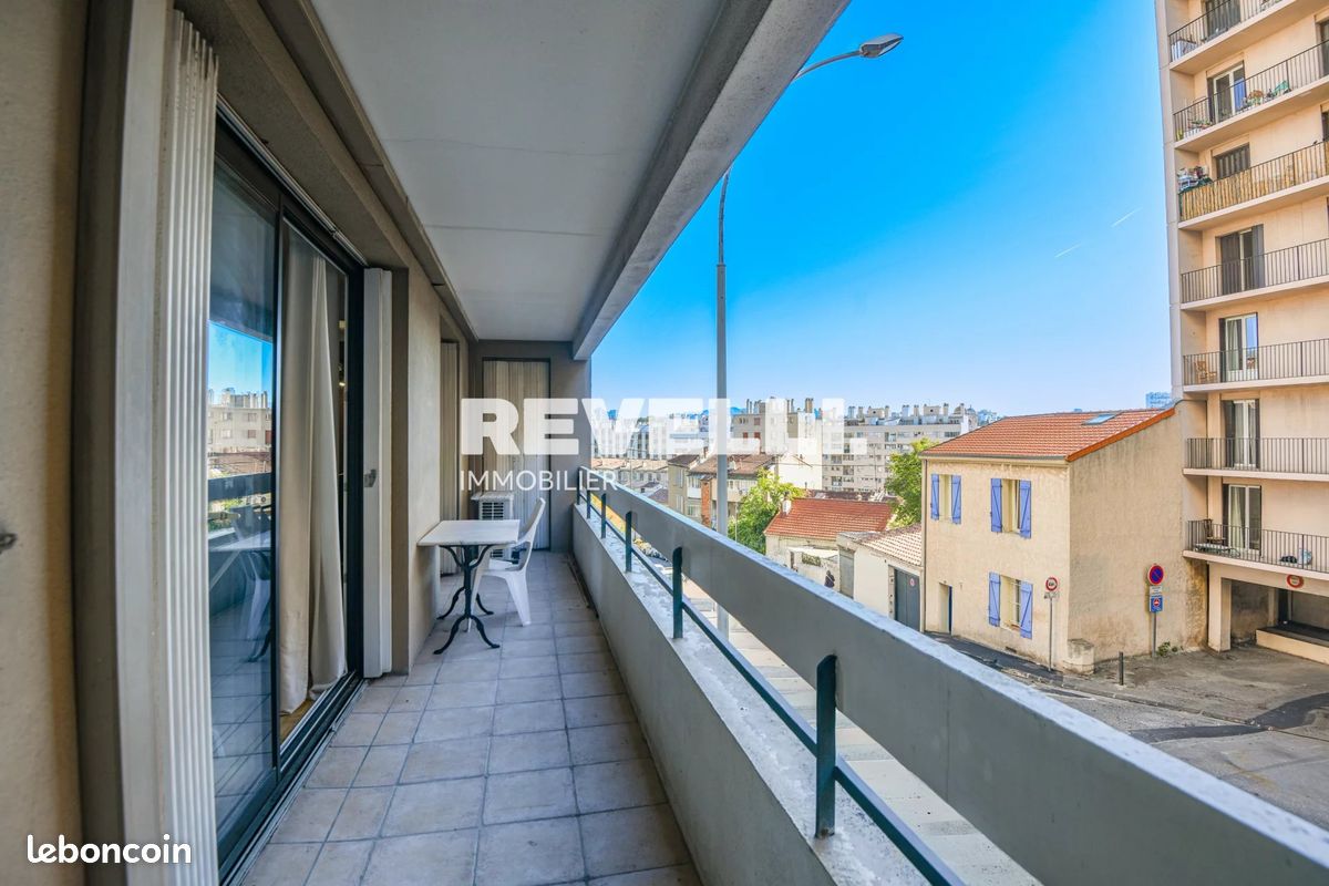 Appartement 4 pièces 108 m² · à Marseille · 108 m² · 290 000 €
