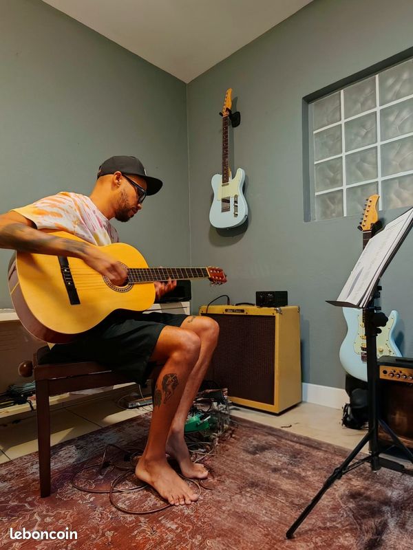 COURS GUITARE ST PAUL/ ST GILLES LES BAINS COURS GUITARE ST PAUL/ ST GILLES LES BAINS