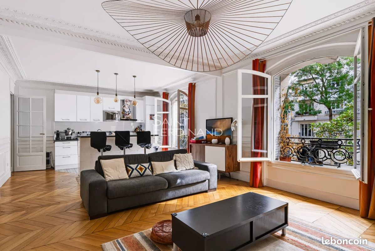 Appartement 6 pièces 130 m² · à Paris · 130 m² · 1 299 000 €