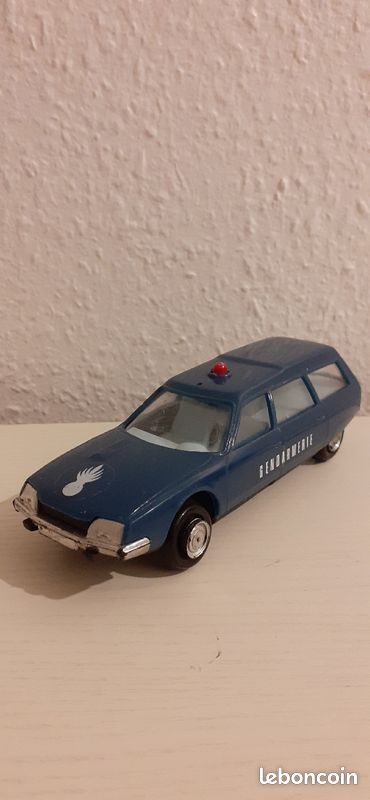 les miniatures de Gendarmerie de chez Injectaplastic (par Pascal S