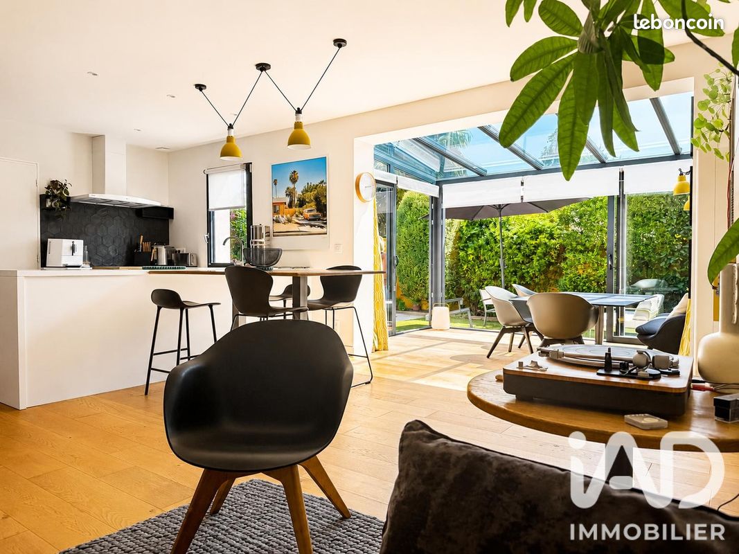 Maison 4 pièces 93 m² · à La Rochelle · 93 m² · 515 000 €