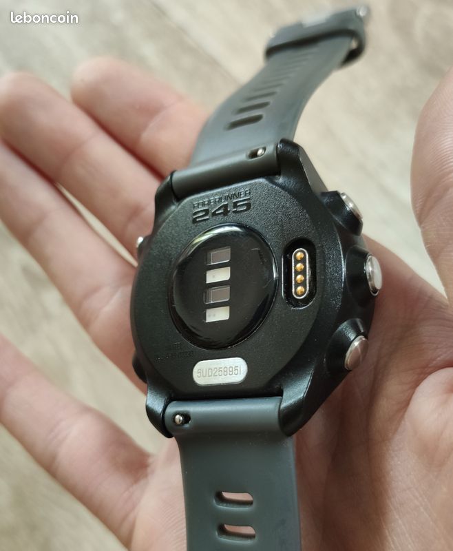 Montre Garmin Forerunner 245 noire (image 9)