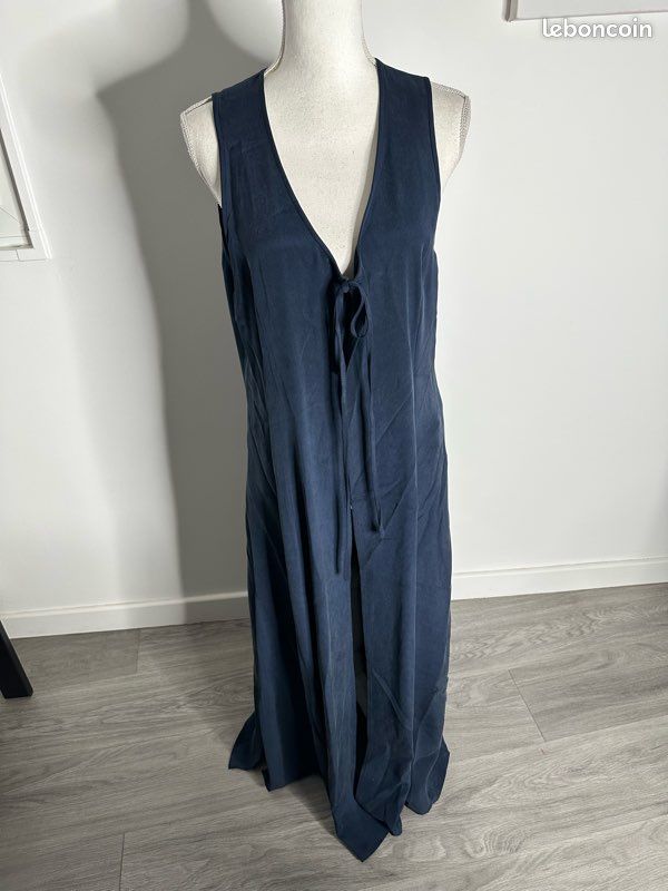 Robe En Soie Cerruti - Taille 40 - Rose - Longueur Genou - Occasion Très Bon état