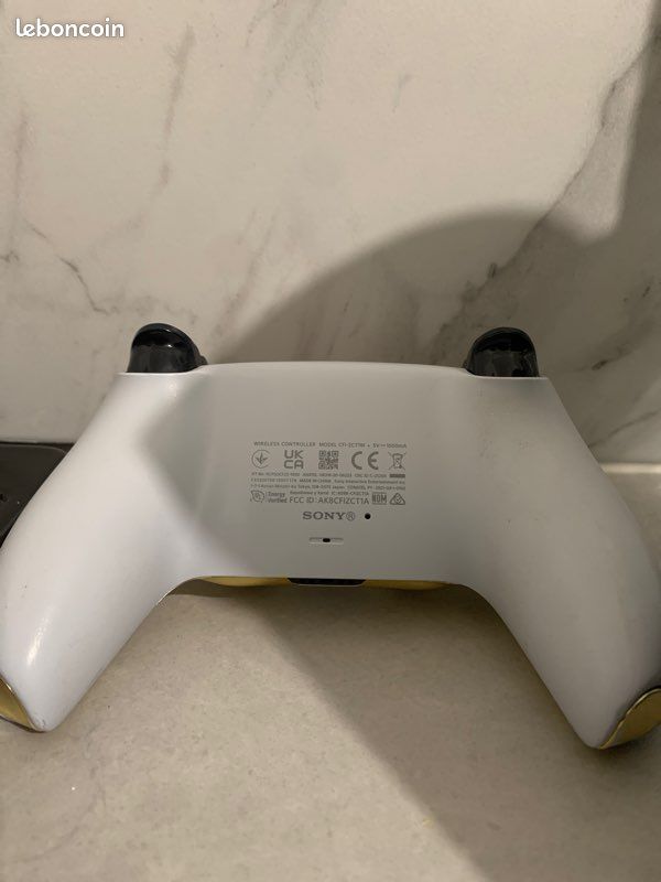 Je vend ma manette ps5 (image 4)