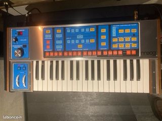 Synthétiseur Moog The Source (image 1)