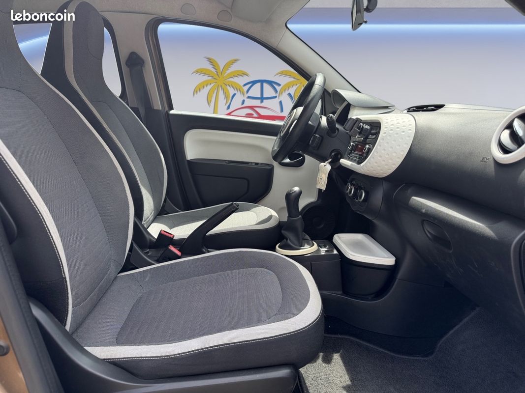 RENAULT TWINGO III 1.0 SCe 70 BC Zen (image 17)