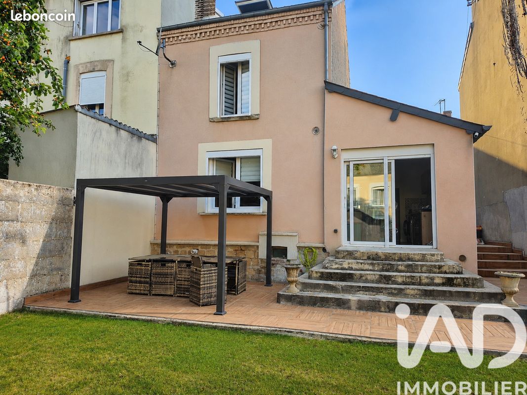 Maison 4 pièces 120 m² · à Charleville-Mézières · 120 m² · 158 000 €