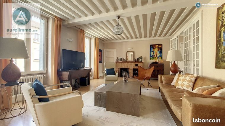 Appartement 6 pièces 135 m²