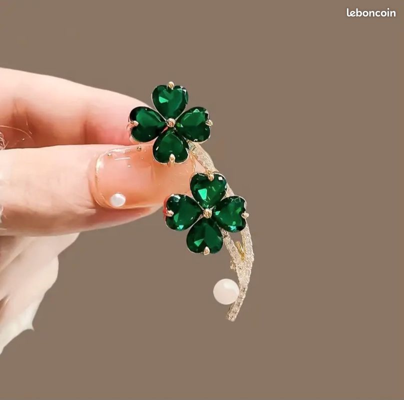 Broche Ancienne Porte-bonheur Trèfle à Quatre Feuilles émaillé - Bijou Vintage