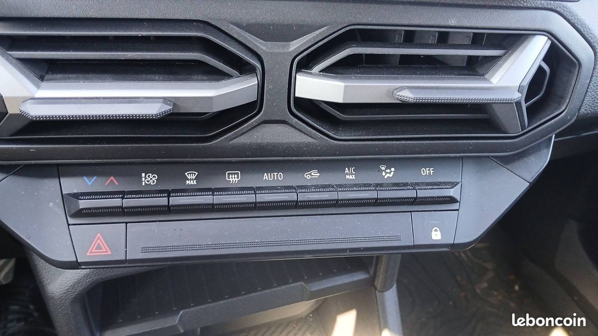 Dacia duster hybrid 140 journey (image 28)