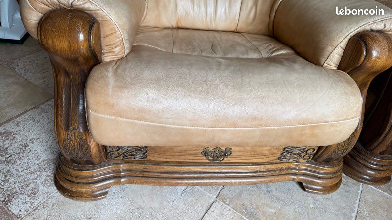 À vendre ensemble Meubles en chêne massif, miroir, table+6 chaises, canapé (image 6)