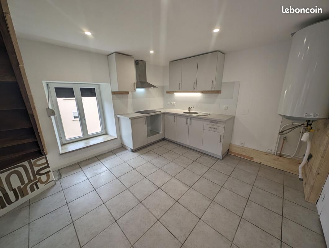 Appartement 3 pièces 66 m² · à Épeugney · 66 m² · 672 €/mois
