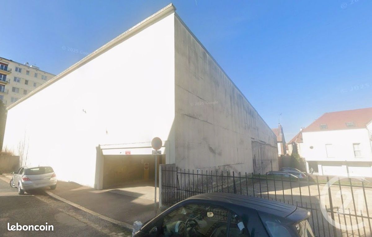 Parking 12 m² · à Troyes · 12 m² · 60 €/mois