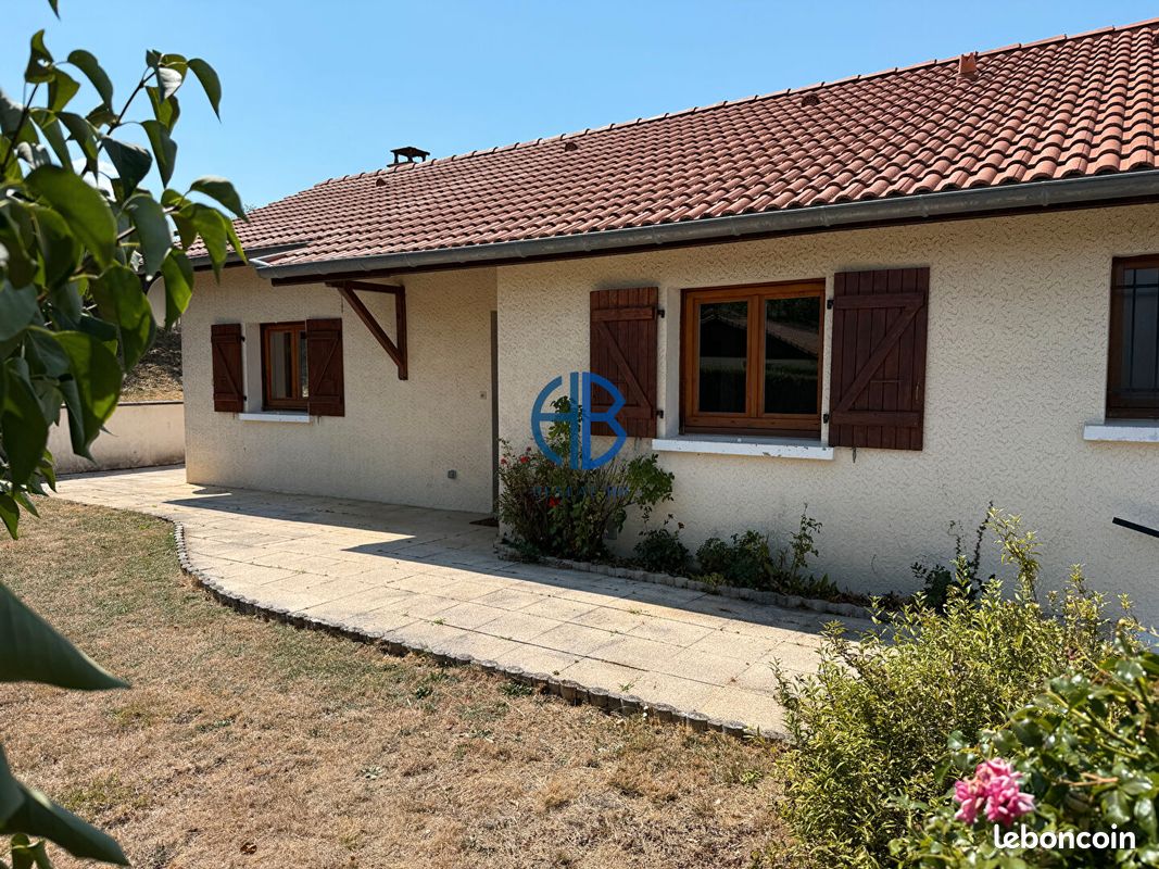 Maison 4 pièces 77 m² · à Izeaux · 77 m² · 199 000 €