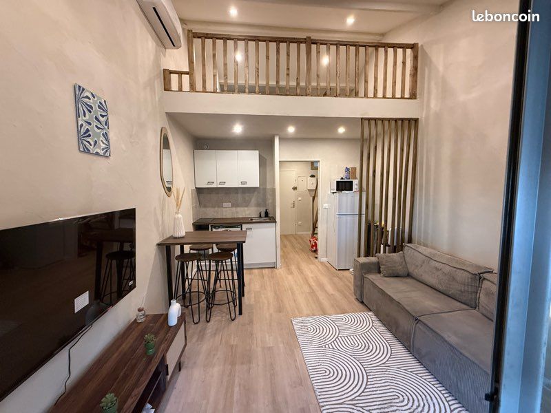 Appartement 2 pièces 23 m² · à Sanary-sur-Mer · 22,5 m² · 880 €/mois