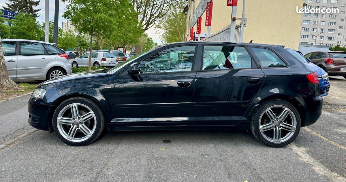 AUDI A3 SPORTBACK 2.0 TDI 140 S-Line S-Tronic (image 11)
