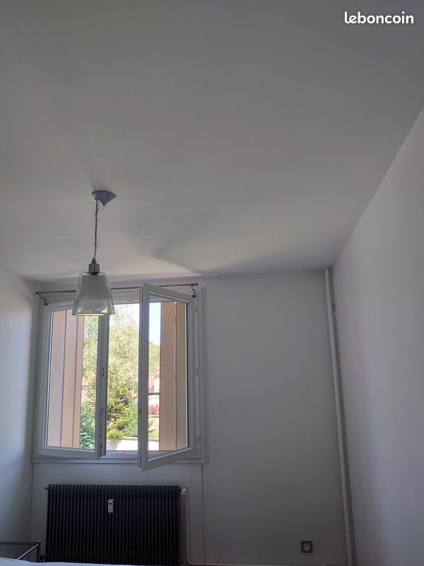Appartement 3 pièces 70 m² · à Charlieu · 70 m² · 700 €