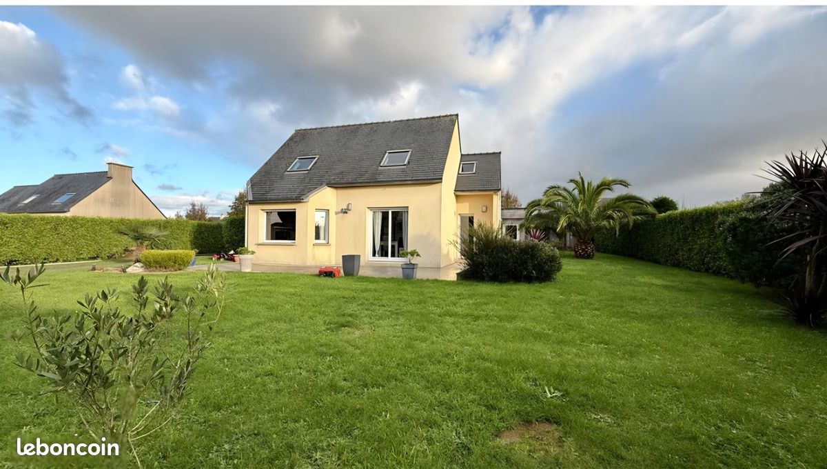 Maison 7 pièces 107 m² · à Coat-Méal · 107 m² · 280 000 €