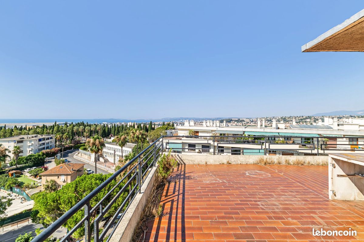 Appartement 2 pièces 54 m² · à Nice · 54 m² · 375 000 €