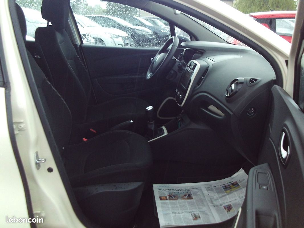 Renault CAPTUR SOCIETE 0.9 TCE 90CH BUSINESS (image 7)