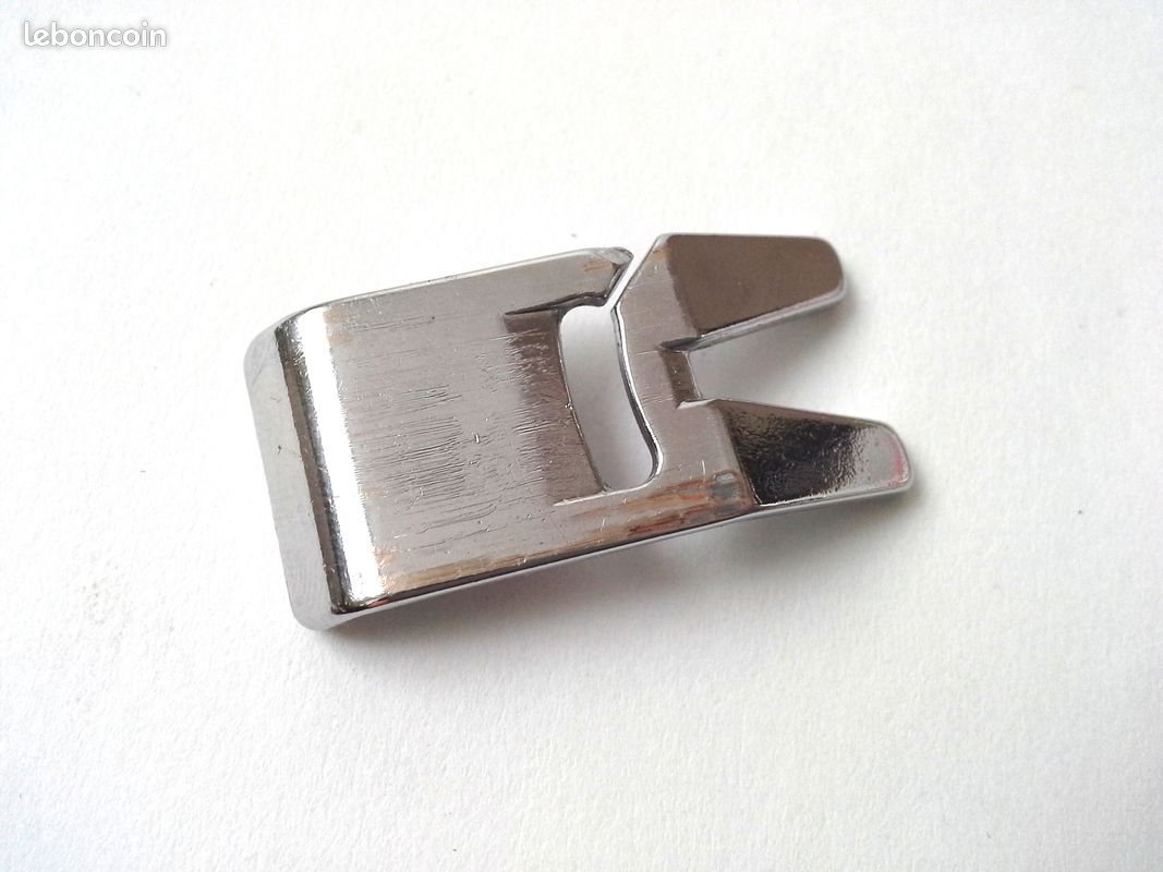 Pied presseur universel en métal 137627 pour machine à coudre Singer (image 8)