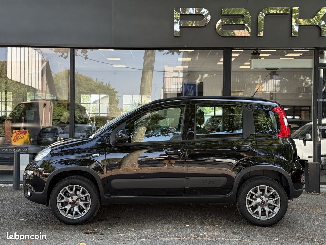 Fiat PANDA 4X4 0.9 8V TWINAIR 85CH S&S 4X4 EURO6D (image 3)