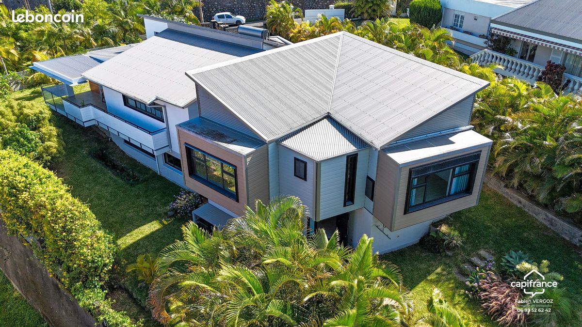 Maison 6 pièces 180 m² · à Le Tampon · 180 m² · 630 000 €