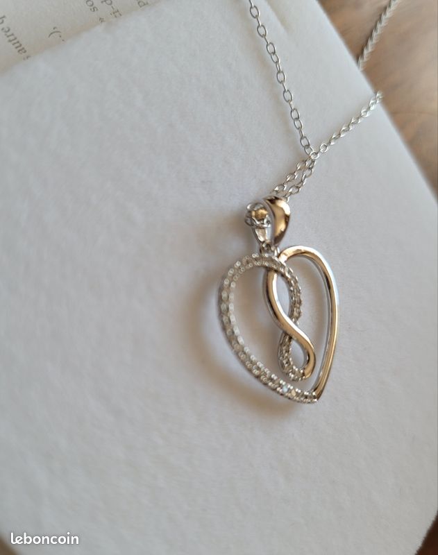Collier Infini avec Coeur | Arène Bijoux