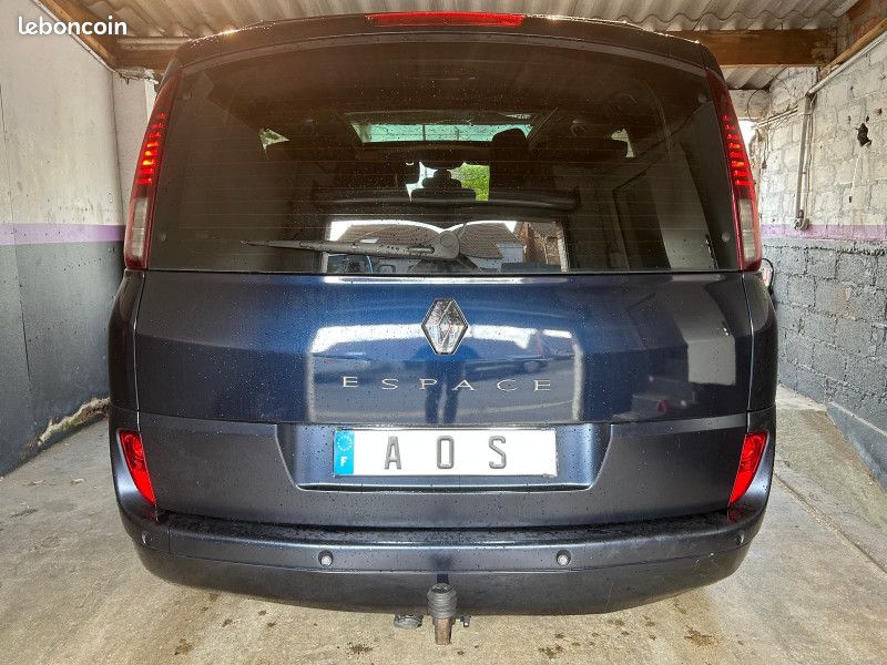 Renault ESPACE IV 2.0 DCI 175CH FAP INITIALE BVA (image 25)