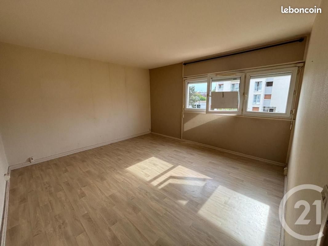 Appartement 3 pièces 58 m² · à Châtellerault · 58 m² · 55 000 €