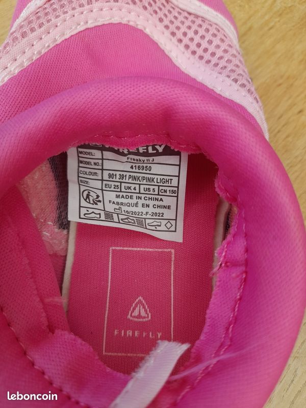 Chaussures De Plage Next Enfant Rose/blanc UK 11 - Imperméables, Neuves Avec étiquettes