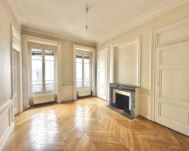 Appartement 325 000 € - 55 m²