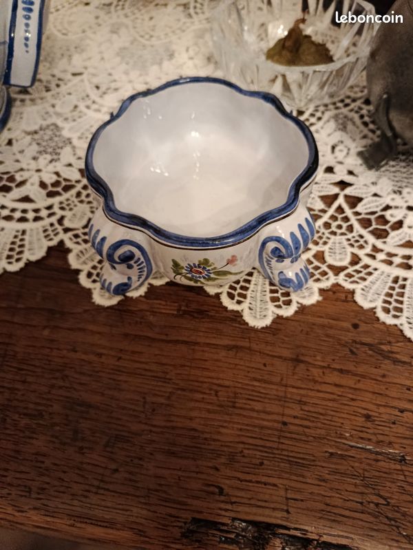 Bonbonnière faience de Nevers (image 3)