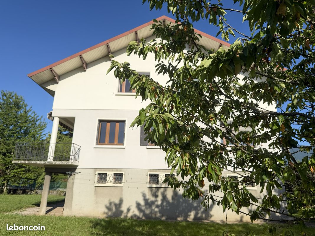 Maison 6 pièces 160 m² · à Chambéry · 160 m² · 395 000 €