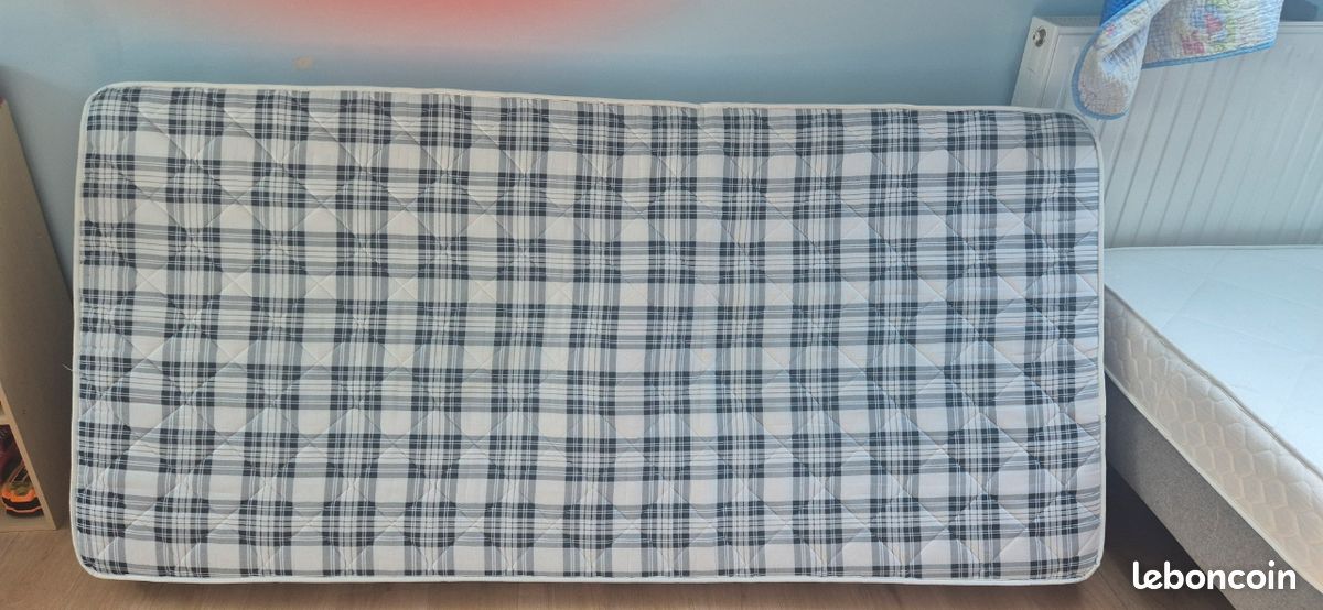 Sommier et matelas (image 4)
