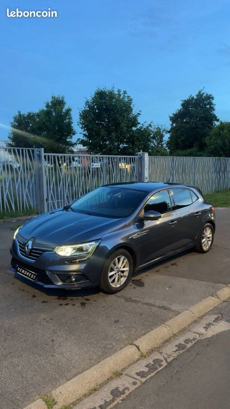 Renault megane 4 1.5dci intens boite automatique (image 2)