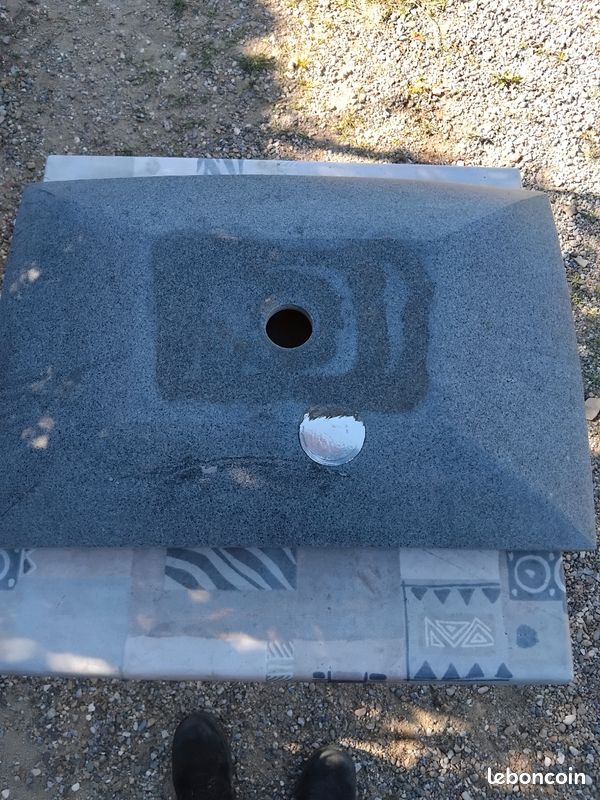 Lavabo en granit (image 2)
