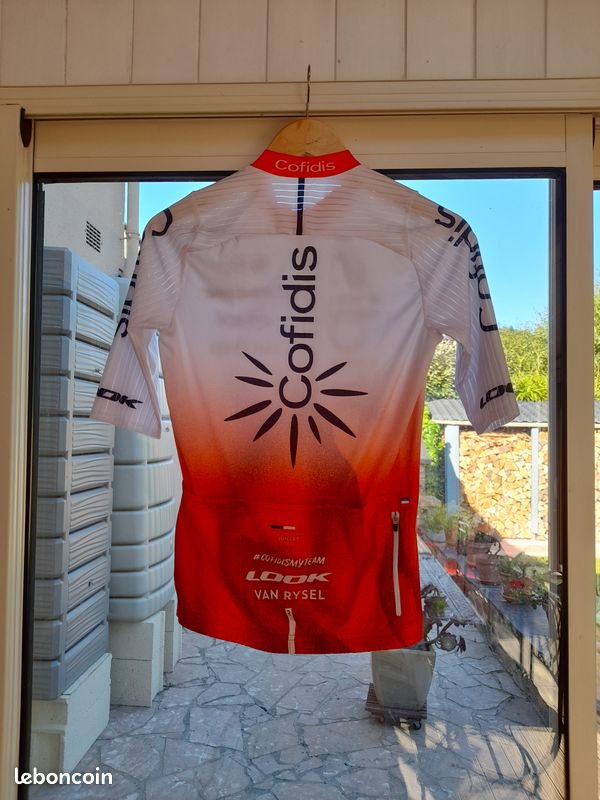 Maillot vélo (image 1)