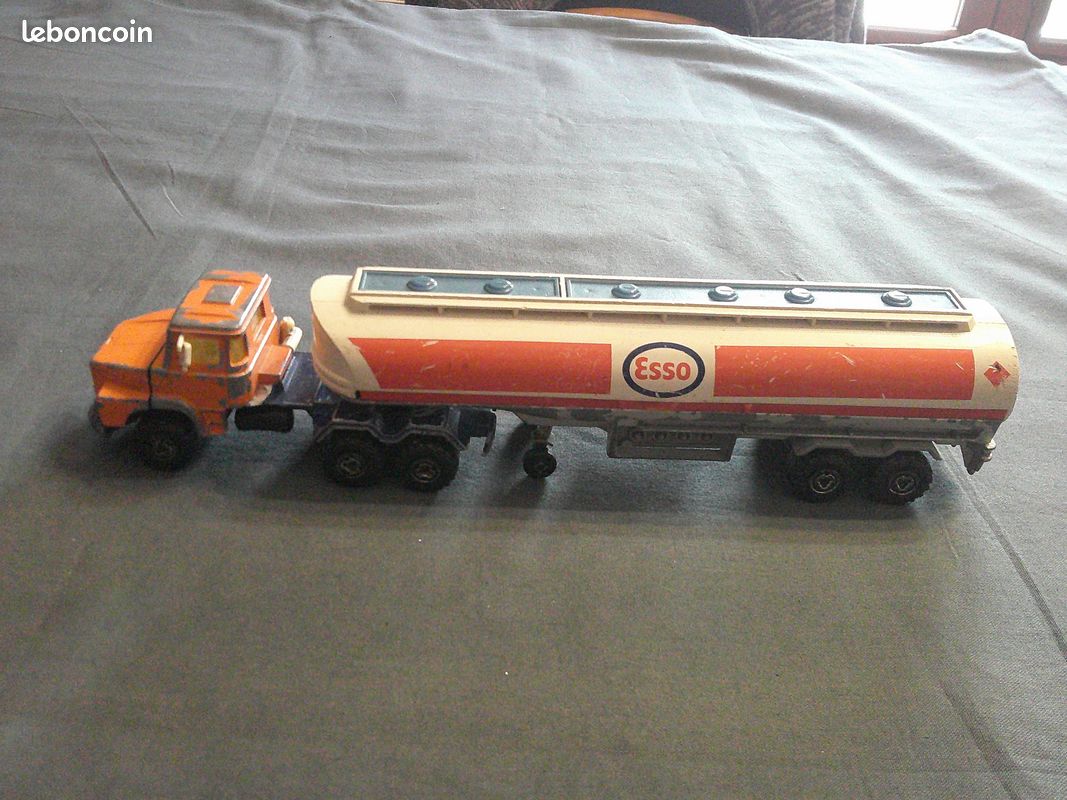 MAJORETTE 1/60 CAMION Citerne Shell Scania EUR 1,00 - FR