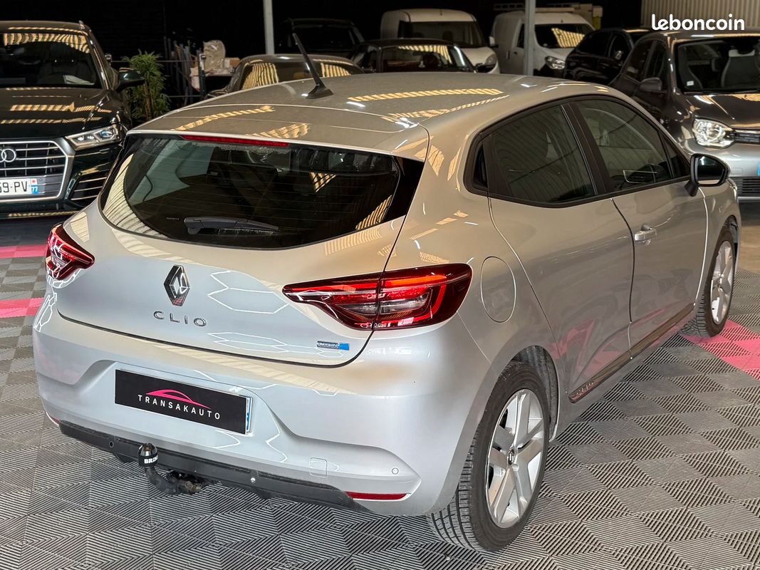 Renault CLIO V 1.6 e-tech 140cv hybrid business bva / SUIVI OK / ATTELAGE (image 7)