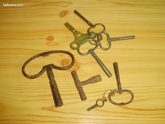 8 clés pour pendule comtoise est pendule à balancier (image 1)