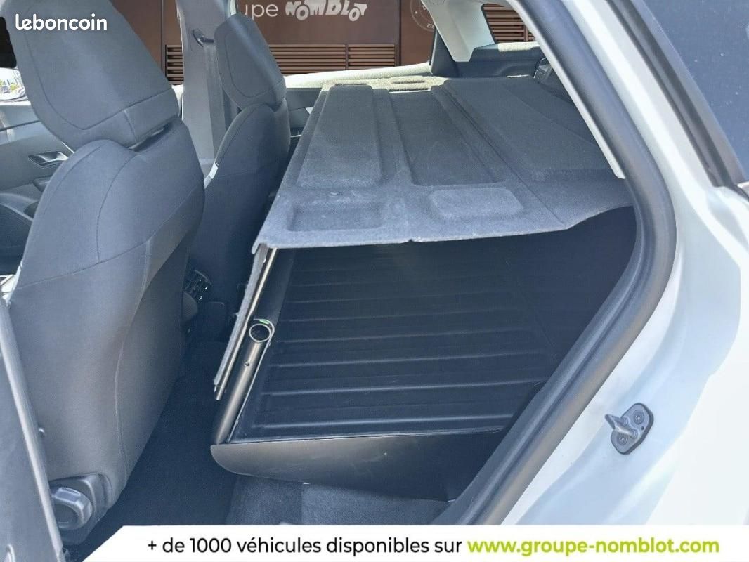 Citroën C4 SOCIETE BLUEHDI 130 S&S EAT8 FEEL NAV BUSINESS R (image 12)