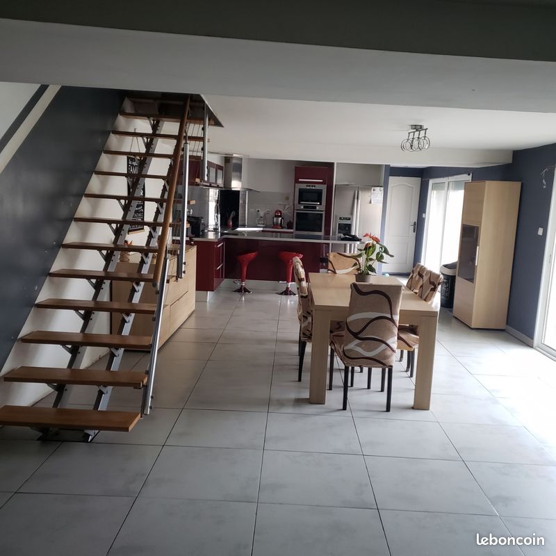 Maison 5 pièces 135 m² · à Armaucourt · 135 m² · 135 000 €